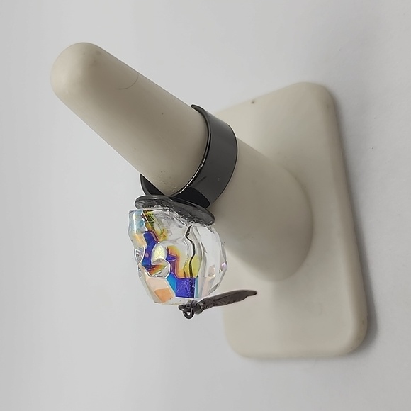 GASOLINE GLAMOUR SWAROVSKI CRYSTAL SKULL CHARM RING - Picture 7 of 7